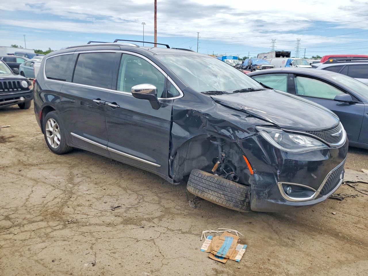 2020 CHRYSLER PACIFICA LIMITED — снимка 4