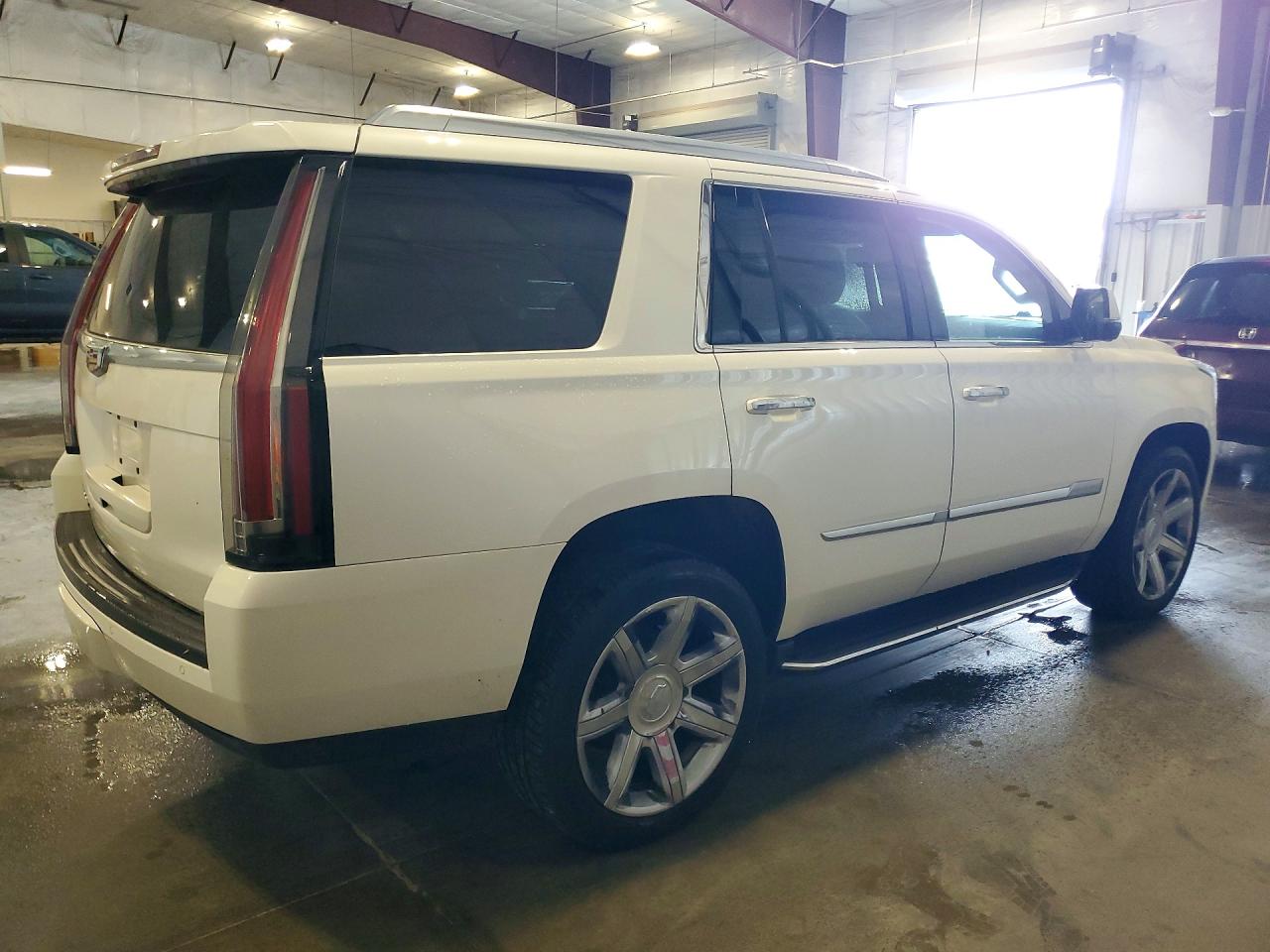 2015 CADILLAC ESCALADE LUXURY — снимка 3