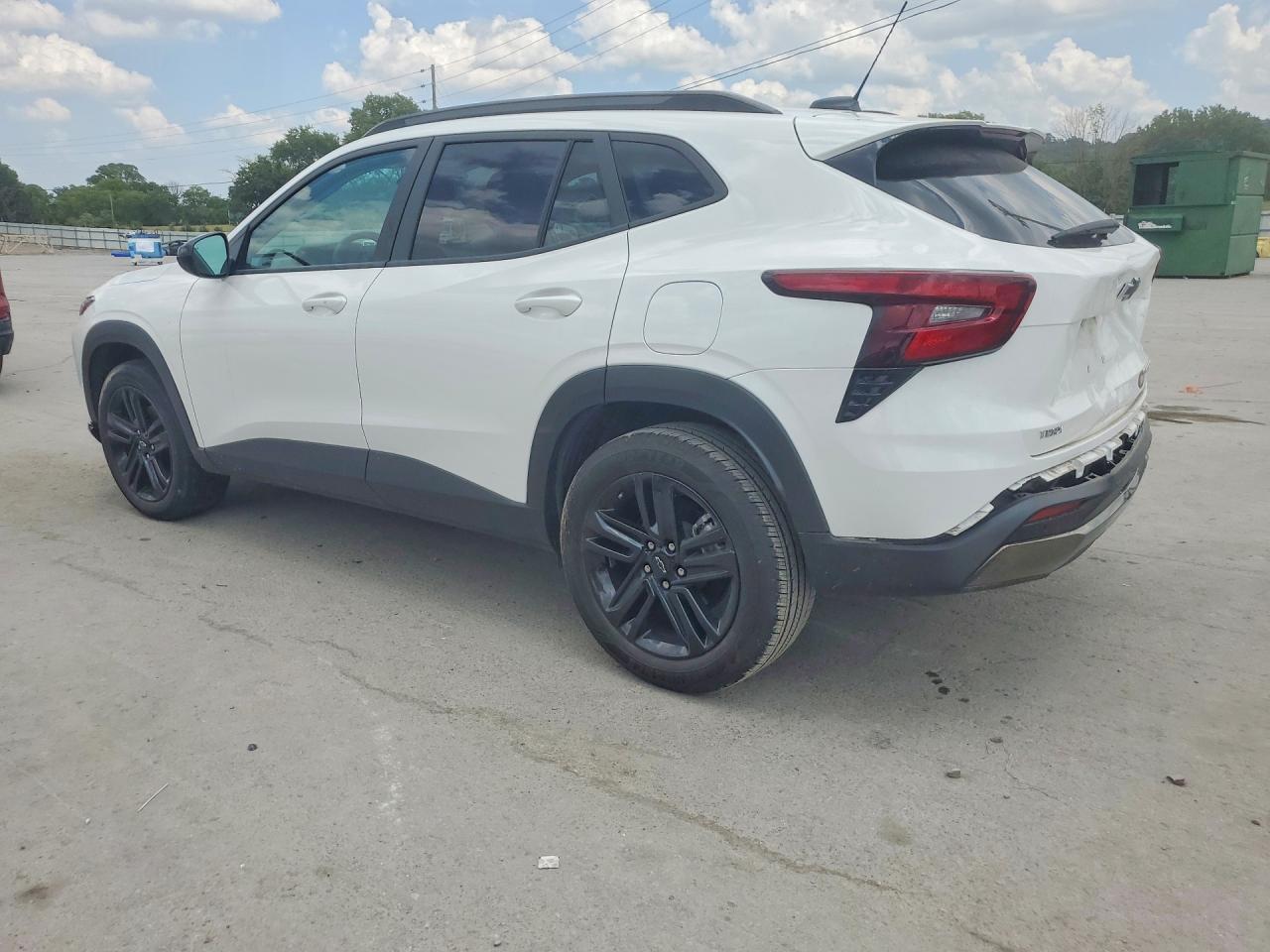 2025 CHEVROLET TRAX ACTIV — снимка 2