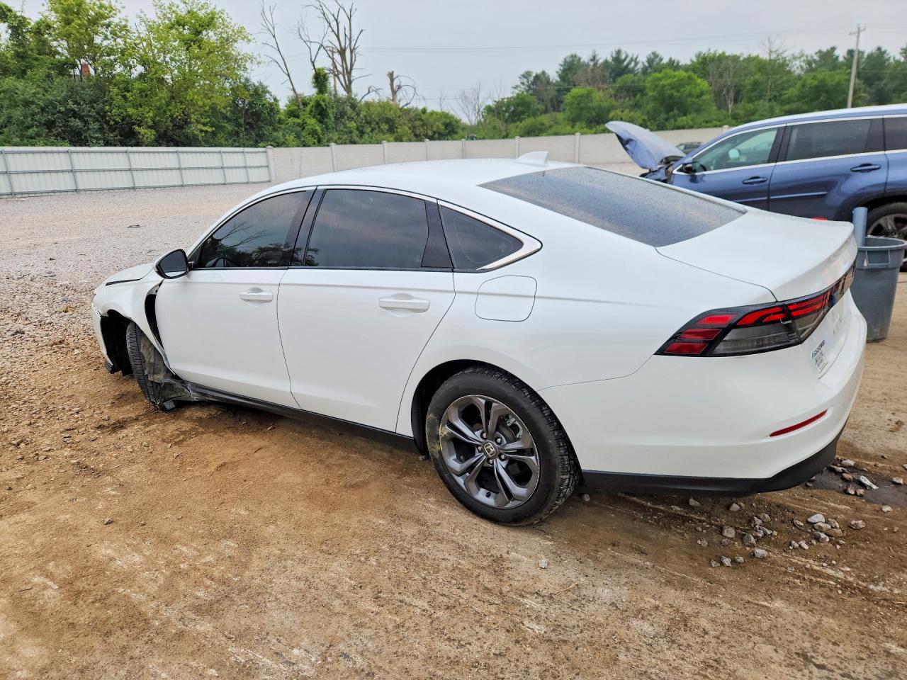 2023 HONDA ACCORD EX — снимка 2