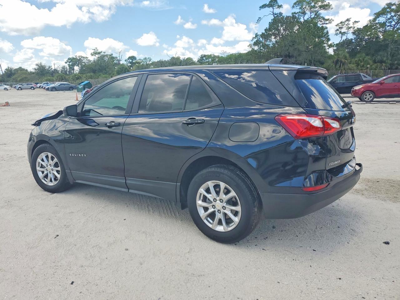 2021 CHEVROLET EQUINOX LS — снимка 2