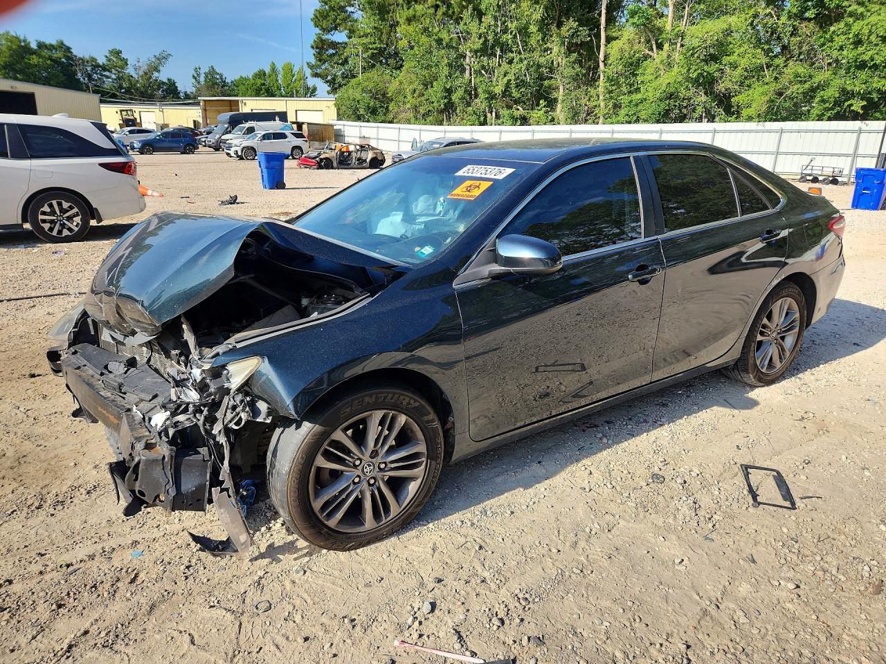 2017 TOYOTA CAMRY SE