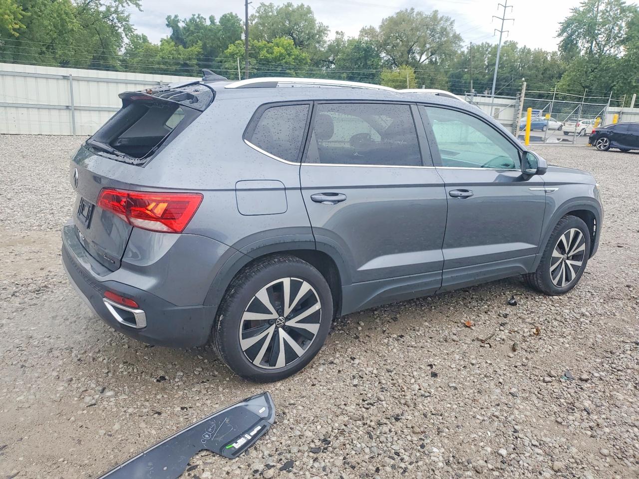 2022 VOLKSWAGEN TAOS SEL — снимка 3