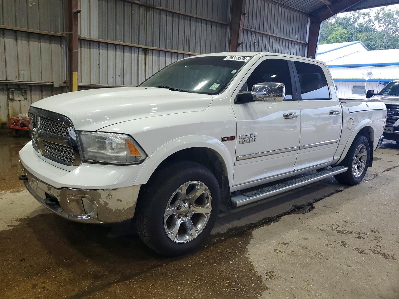 2015 RAM 1500 LARAMIE