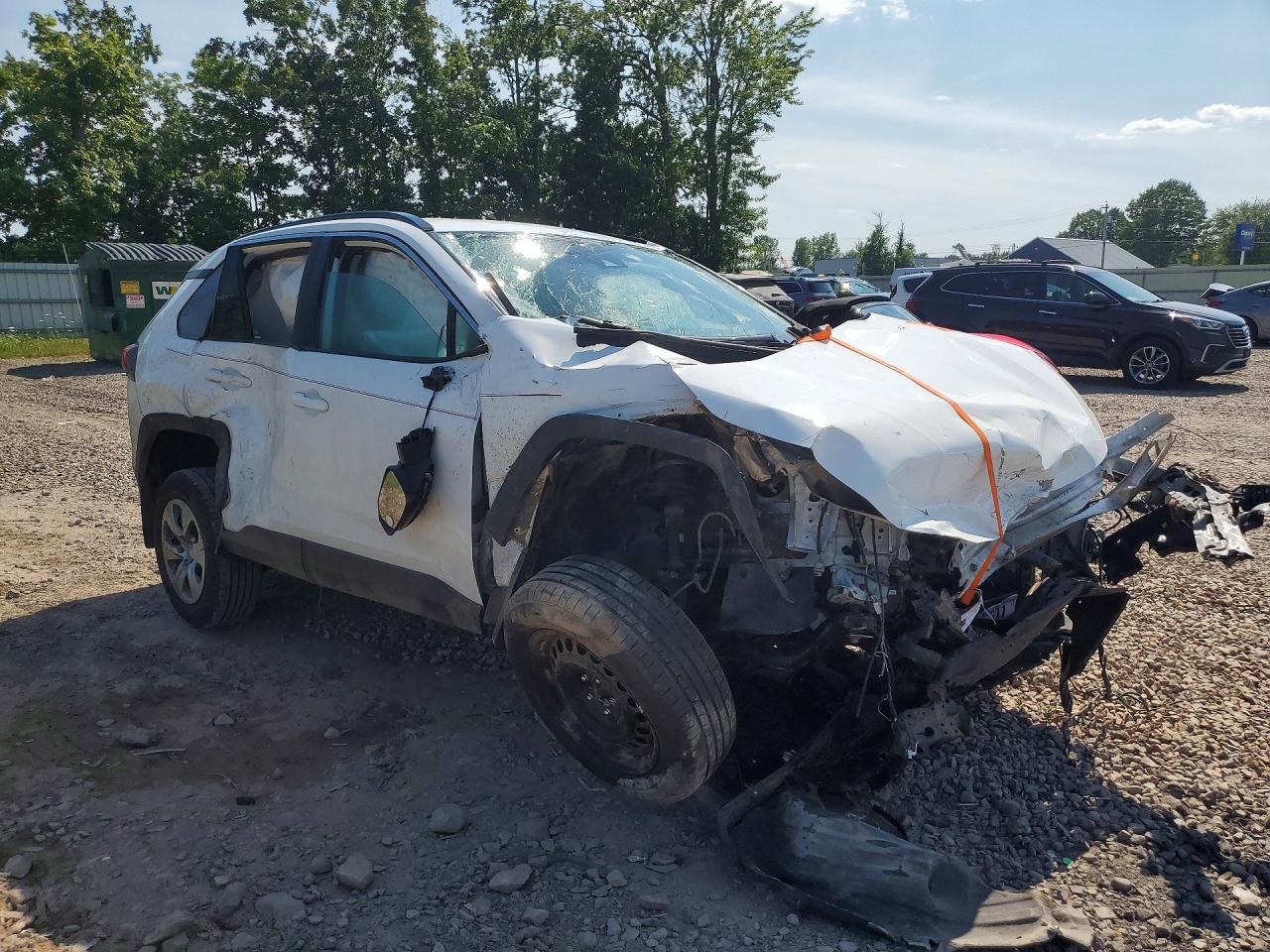 2019 TOYOTA RAV4 LE — снимка 4