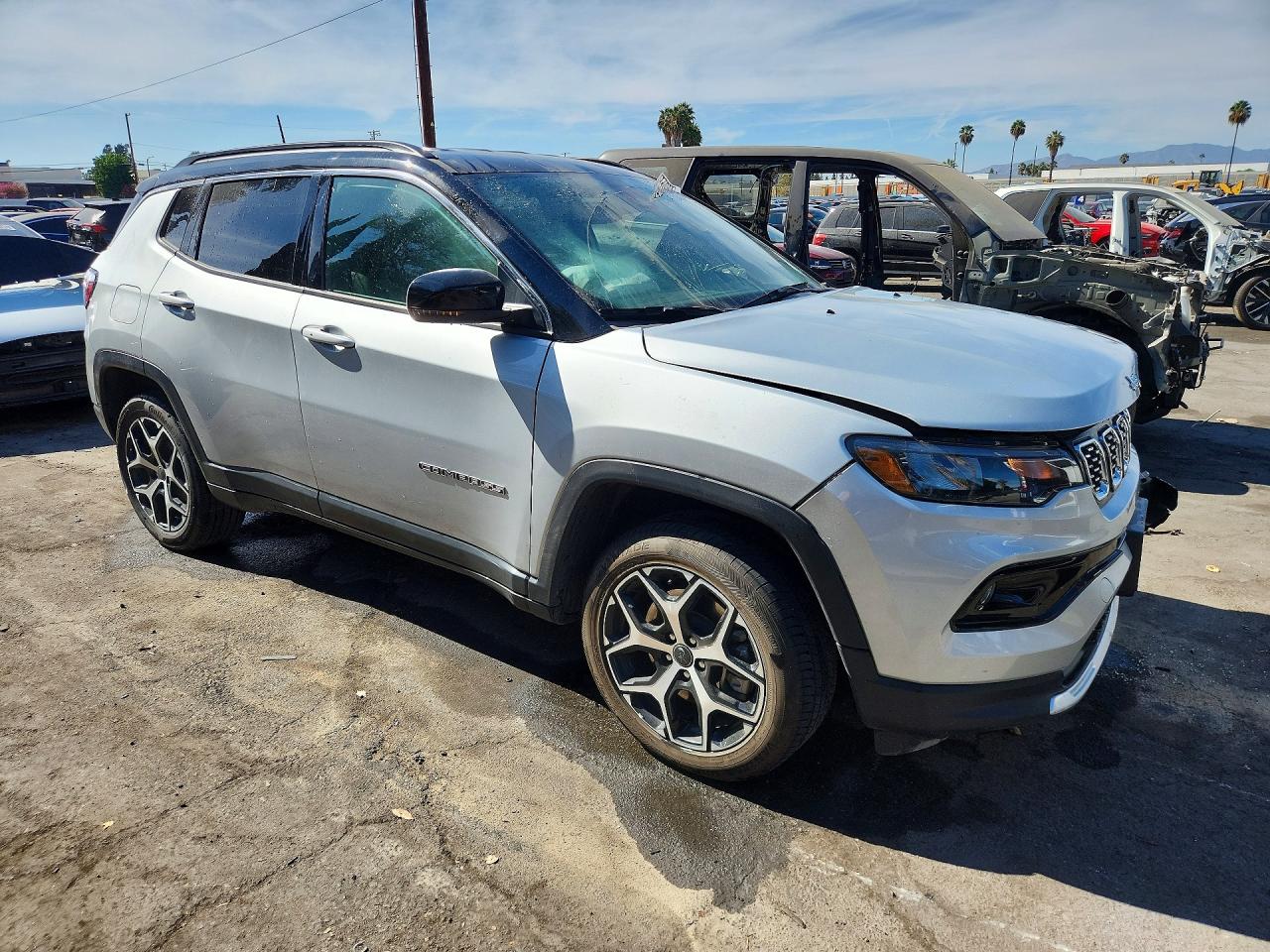 2025 JEEP COMPASS LIMITED — снимка 4