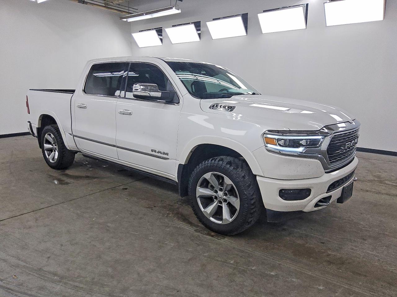 2019 RAM 1500 LIMITED — снимка 4