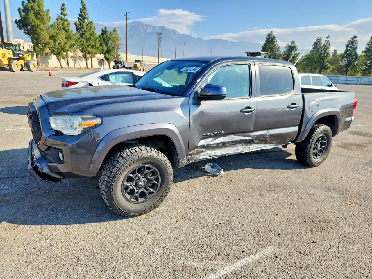 2020 TOYOTA TACOMA SR5 V6