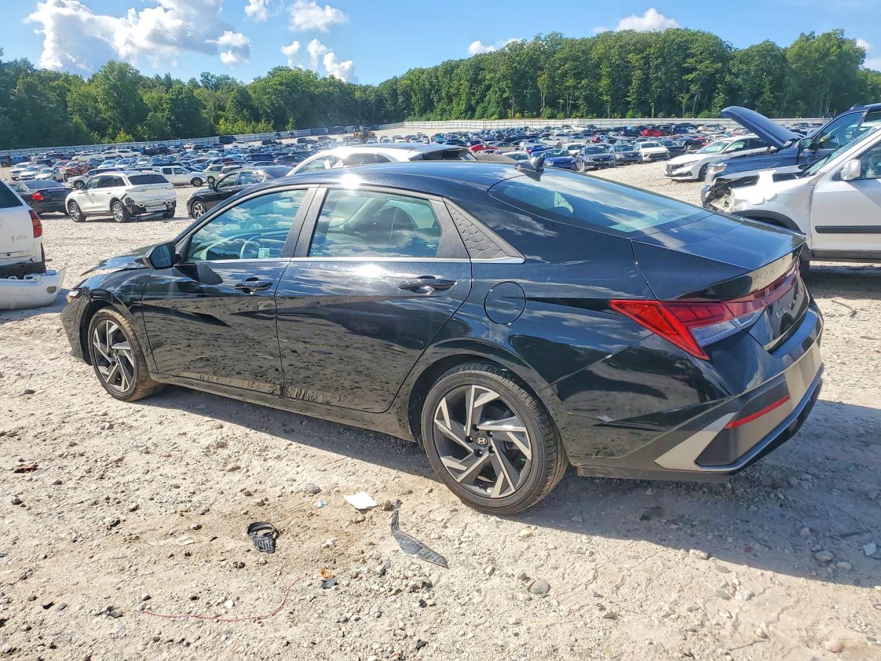 2025 HYUNDAI ELANTRA SEL — снимка 2