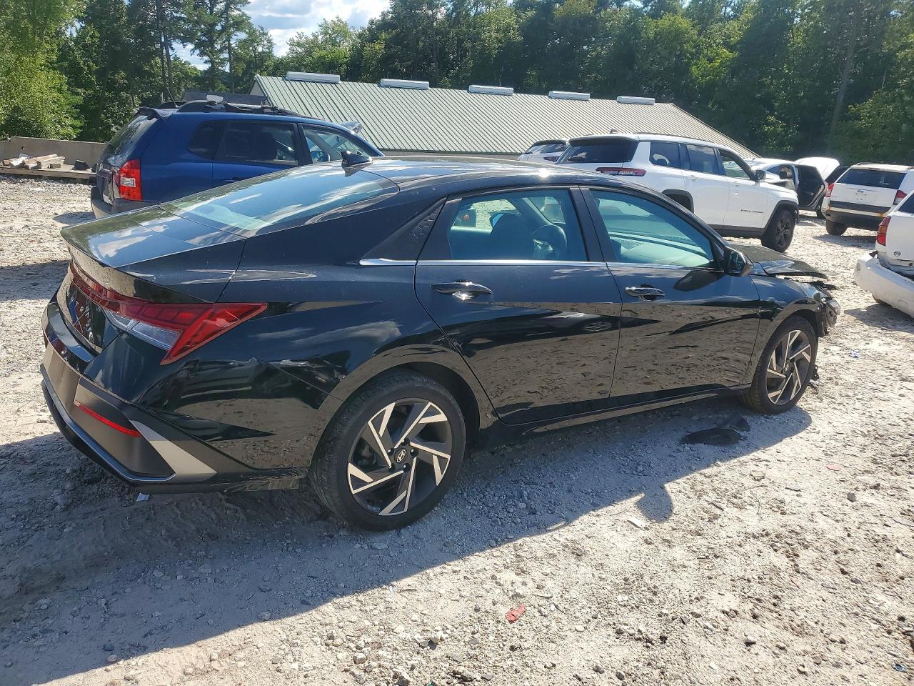 2025 HYUNDAI ELANTRA SEL — снимка 3