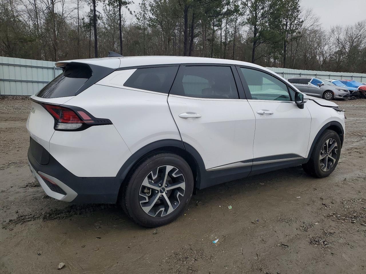 2025 KIA SPORTAGE EX — снимка 3