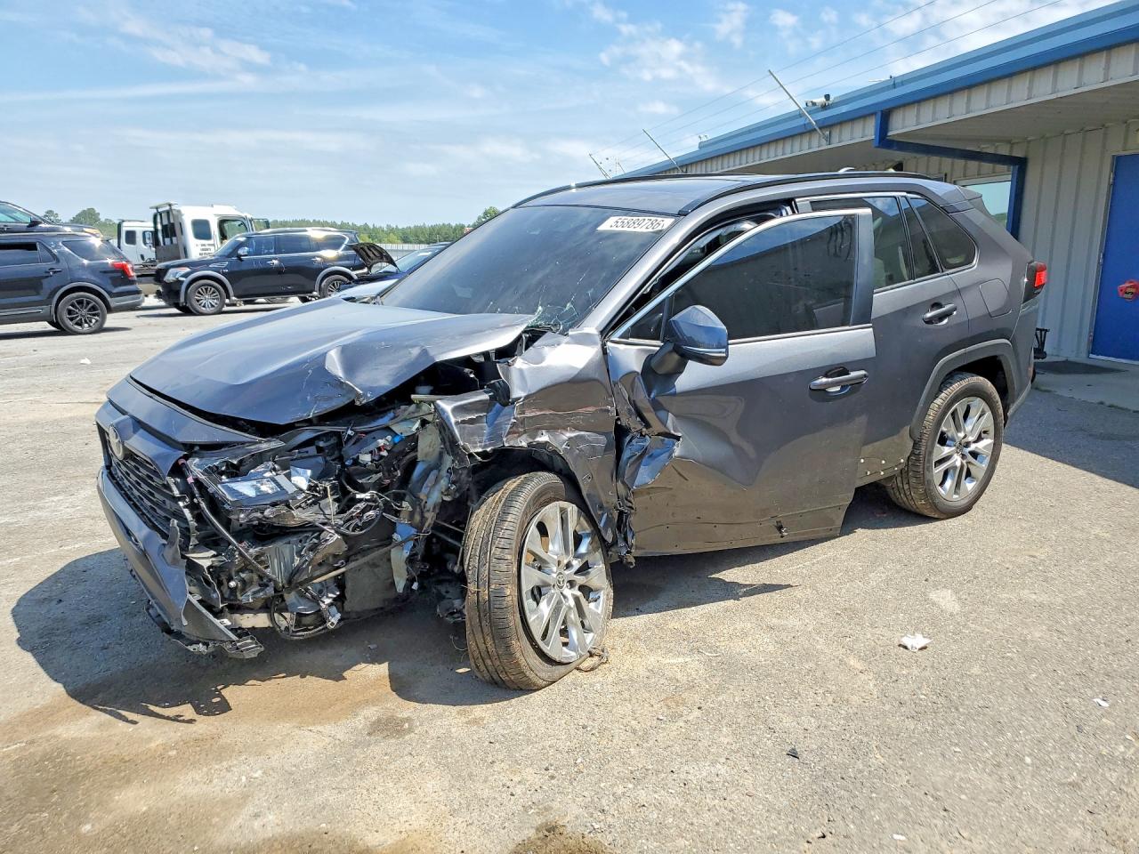 2025 TOYOTA RAV4 XLE PREMIUM
