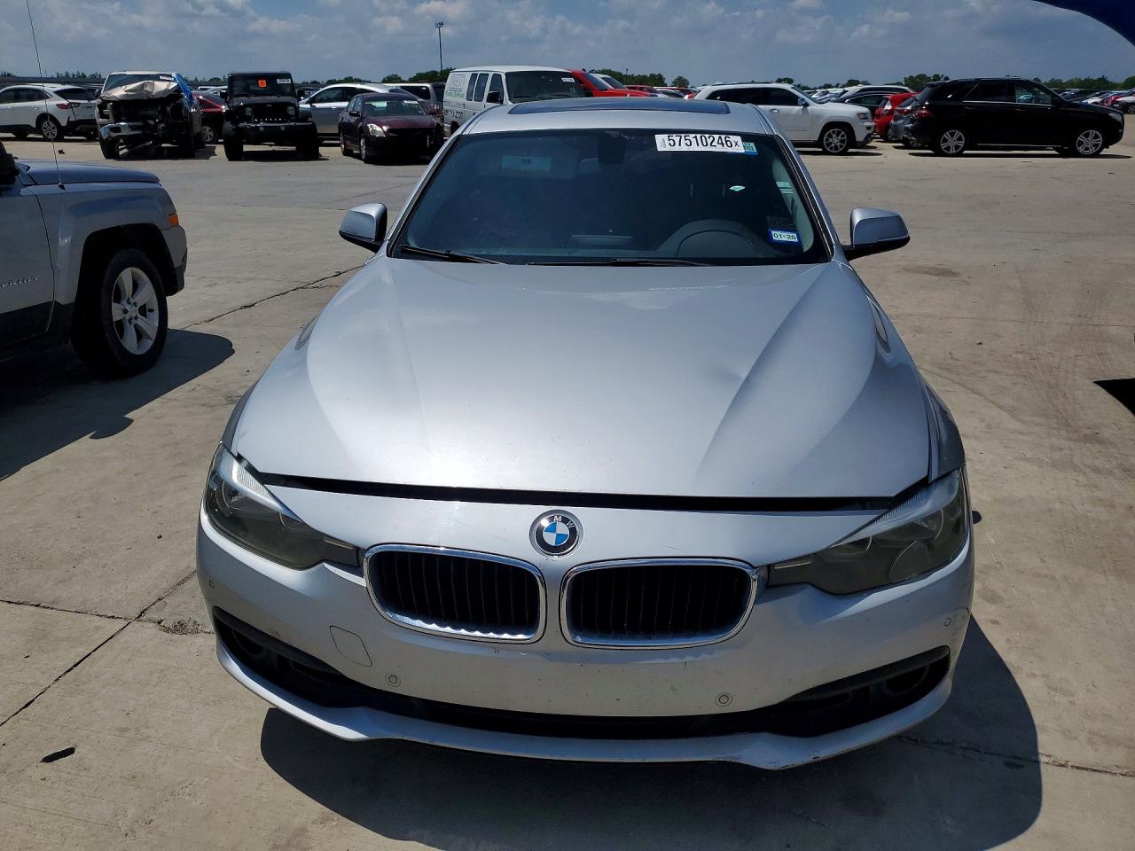2017 BMW 320 I — снимка 5