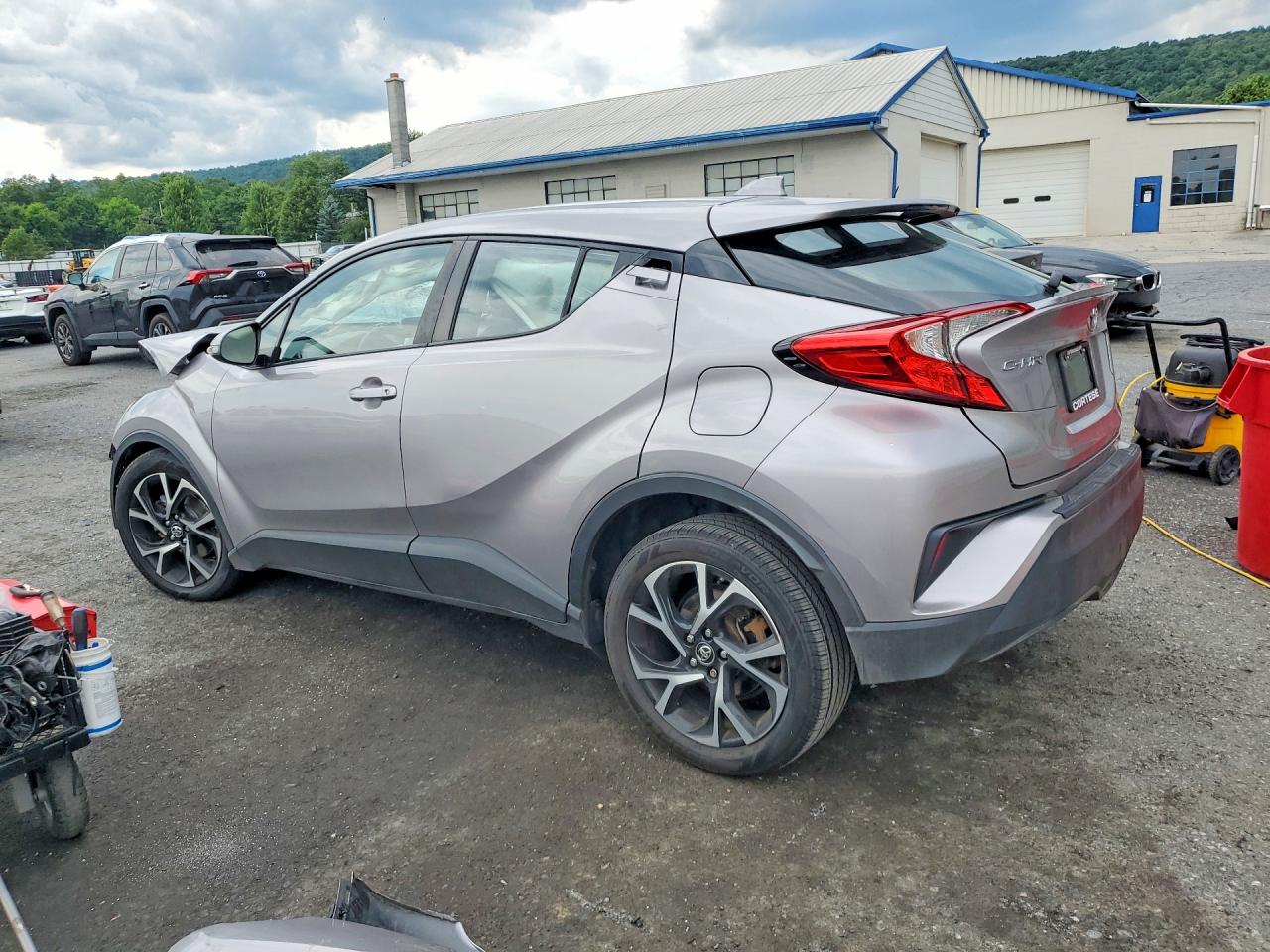 2019 TOYOTA C-HR XLE — снимка 2