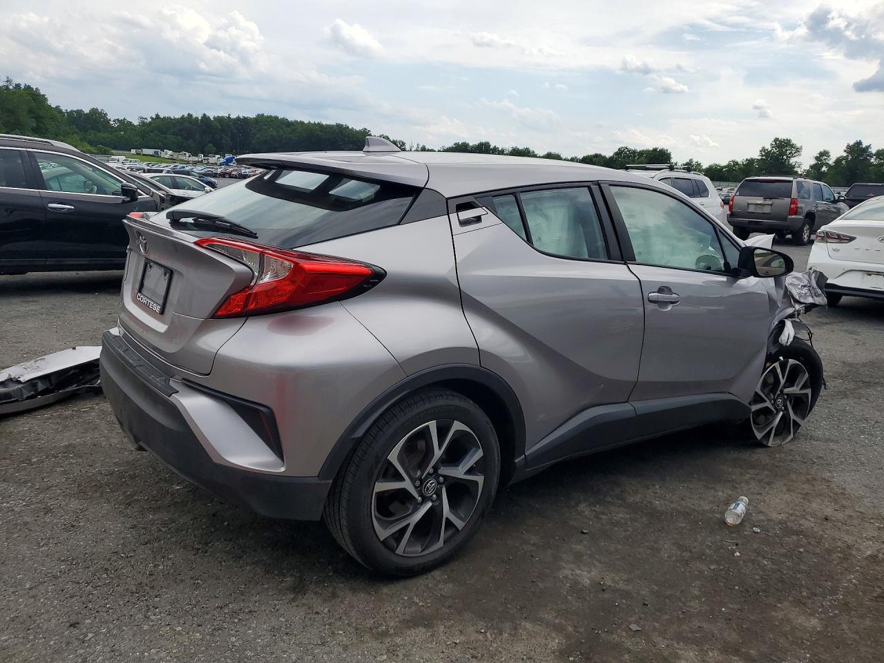 2019 TOYOTA C-HR XLE — снимка 3