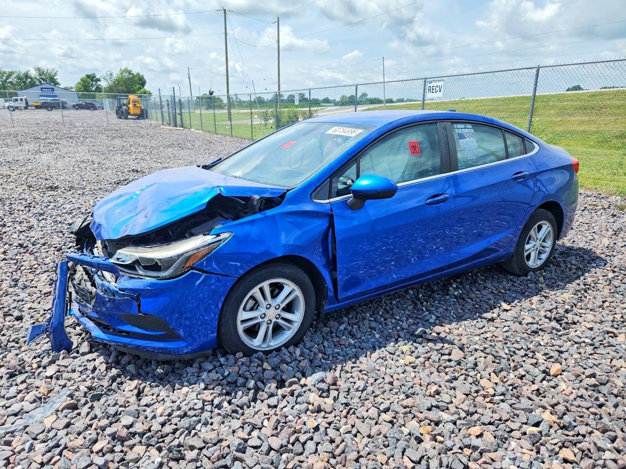 2017 CHEVROLET CRUZE LT