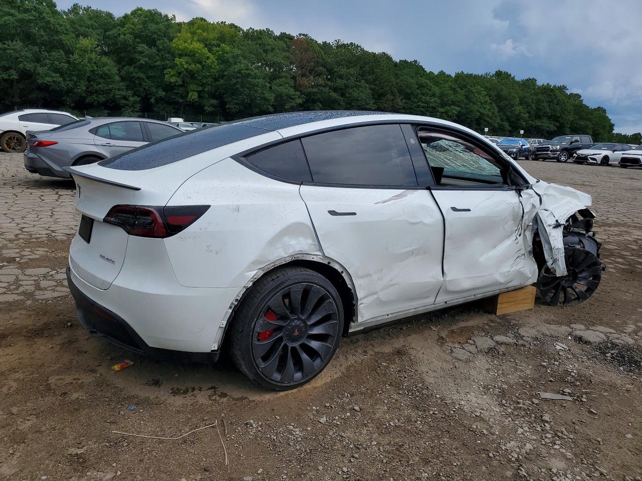 2023 TESLA MODEL Y — снимка 3