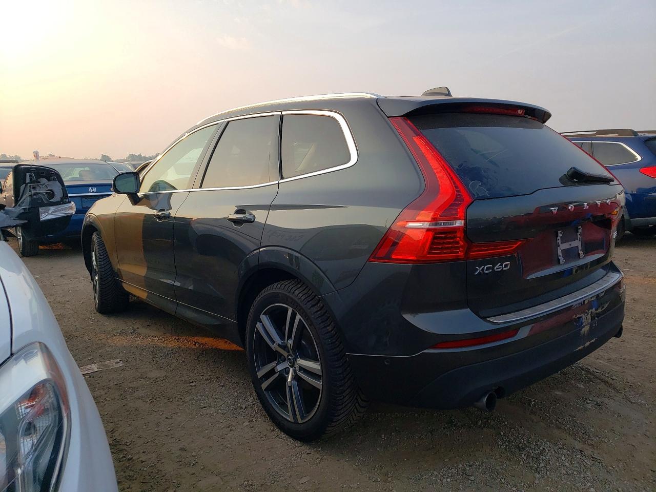 2018 VOLVO XC60 T5 — снимка 2