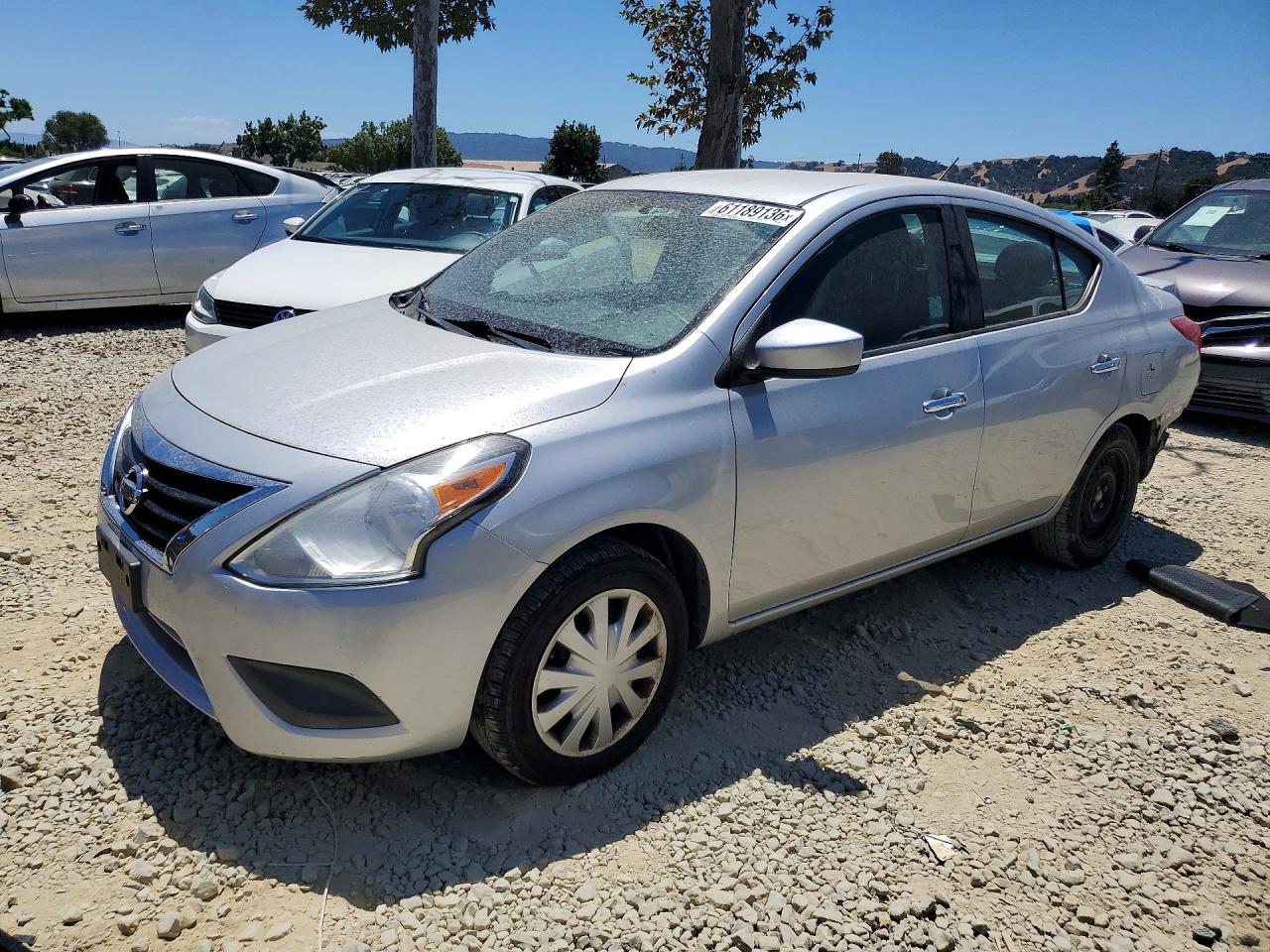 2016 NISSAN VERSA