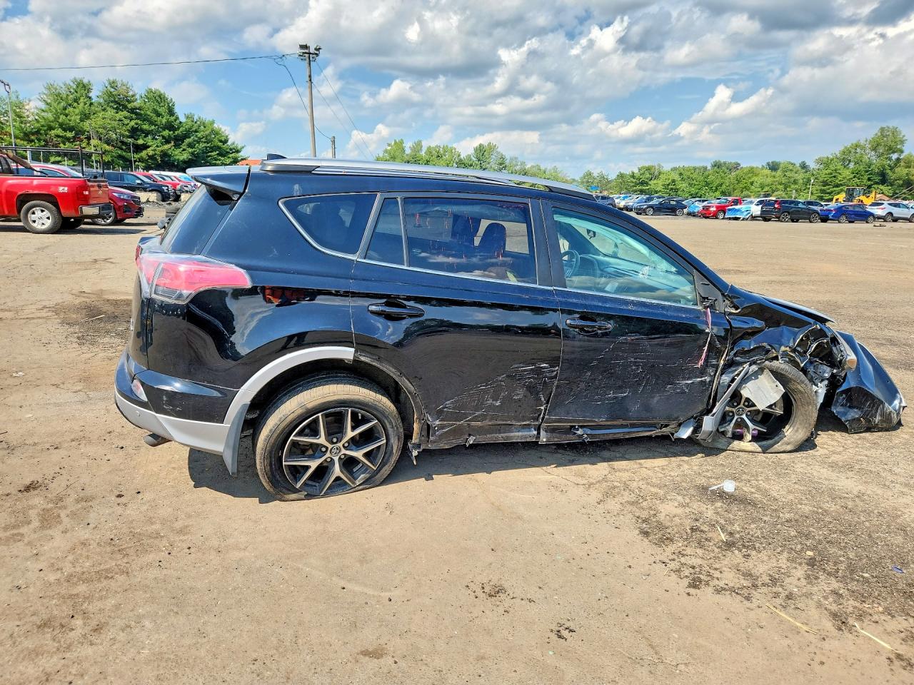 2017 TOYOTA RAV4 SE — снимка 3