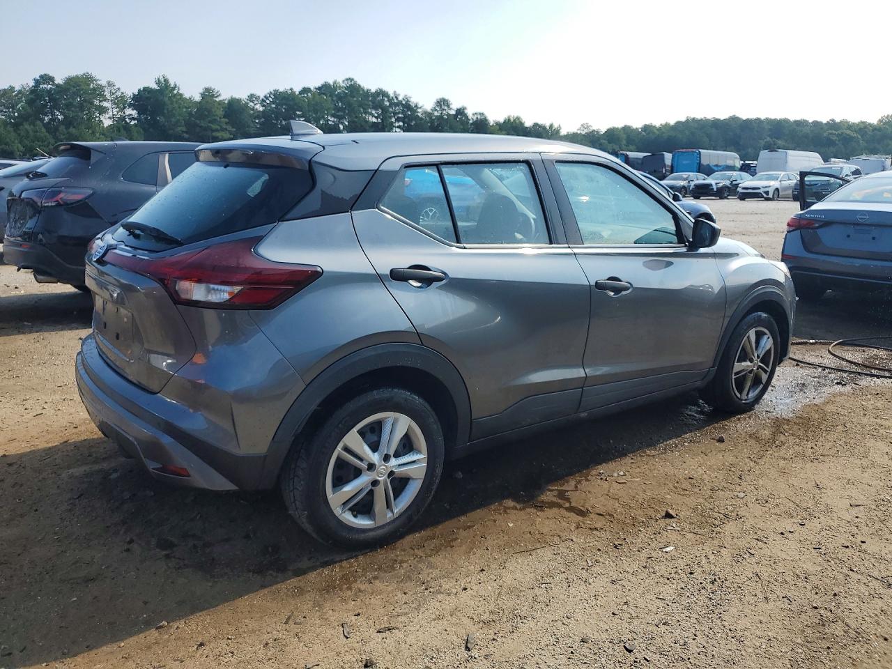 2021 NISSAN KICKS S — снимка 3