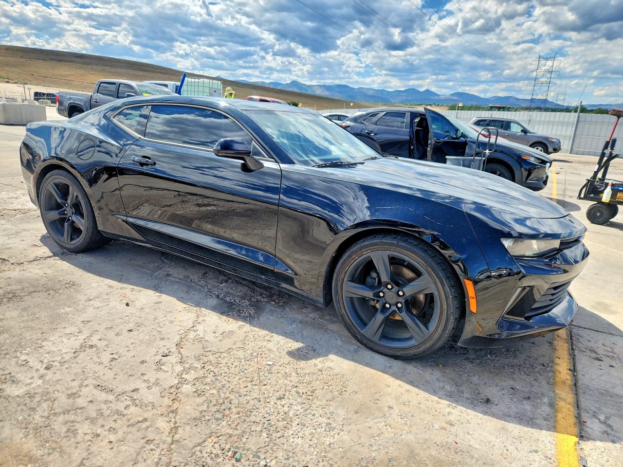 2017 CHEVROLET CAMARO LS — снимка 4