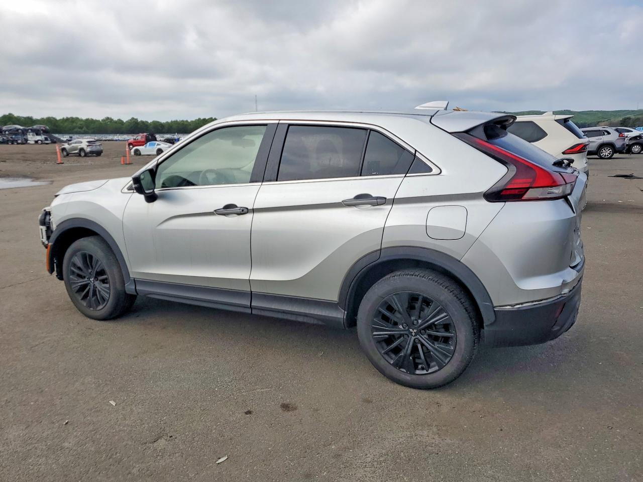 2022 MITSUBISHI ECLIPSE CROSS LE — снимка 2