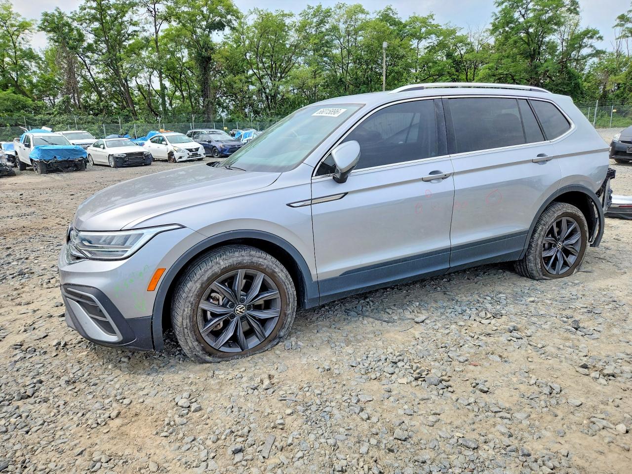 2023 VOLKSWAGEN TIGUAN SE
