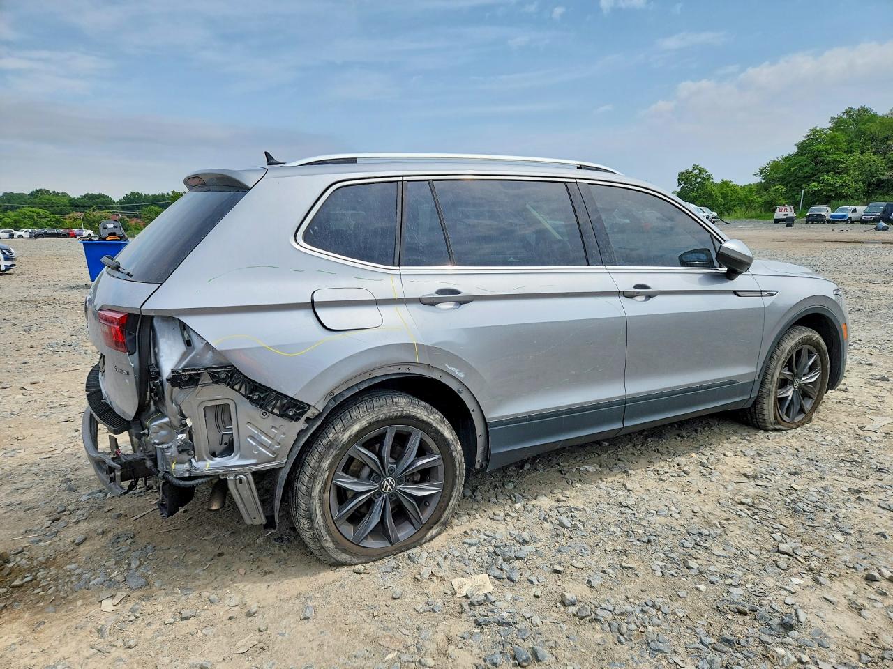2023 VOLKSWAGEN TIGUAN SE — снимка 3