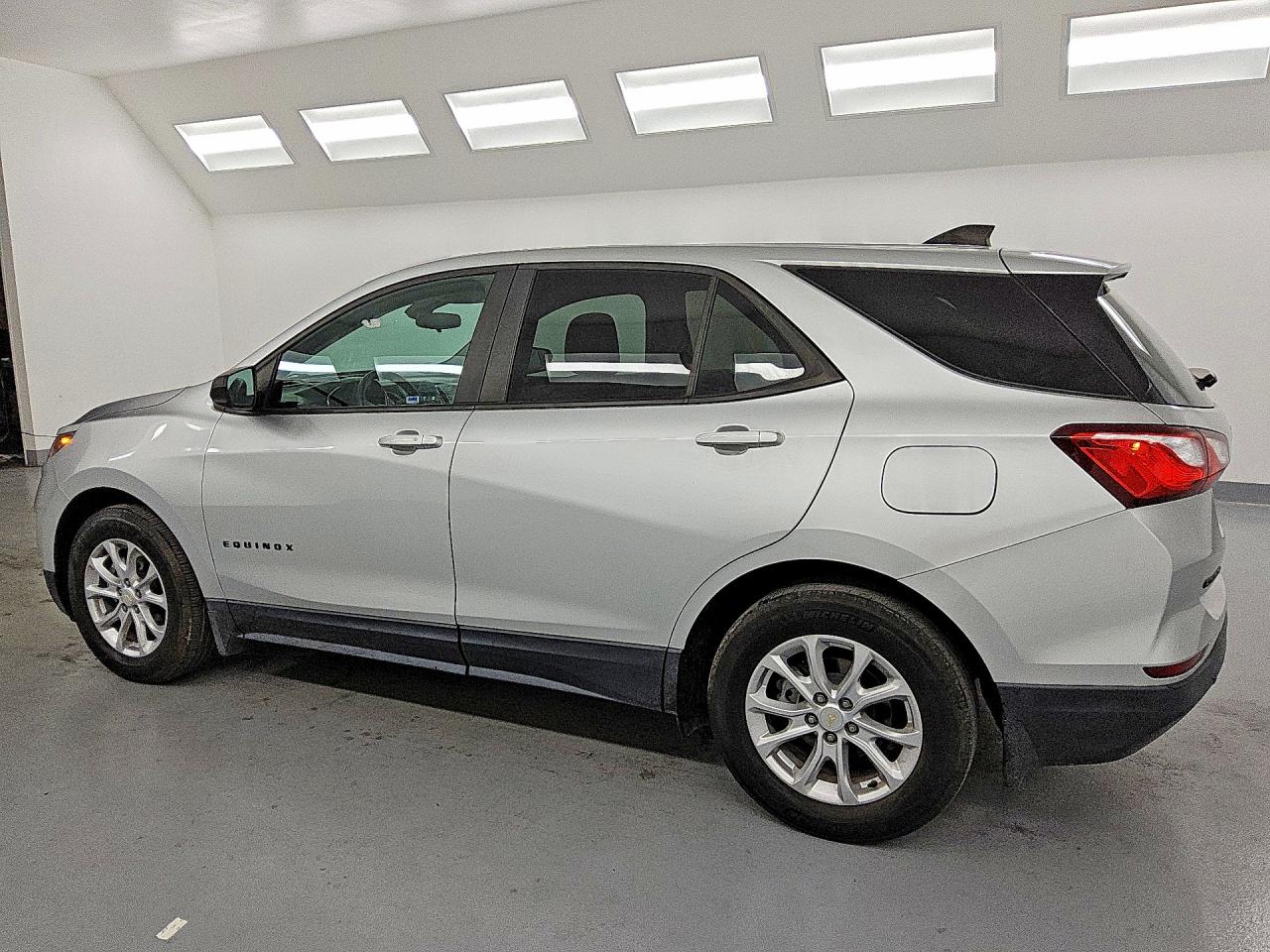 2021 CHEVROLET EQUINOX LS — снимка 2