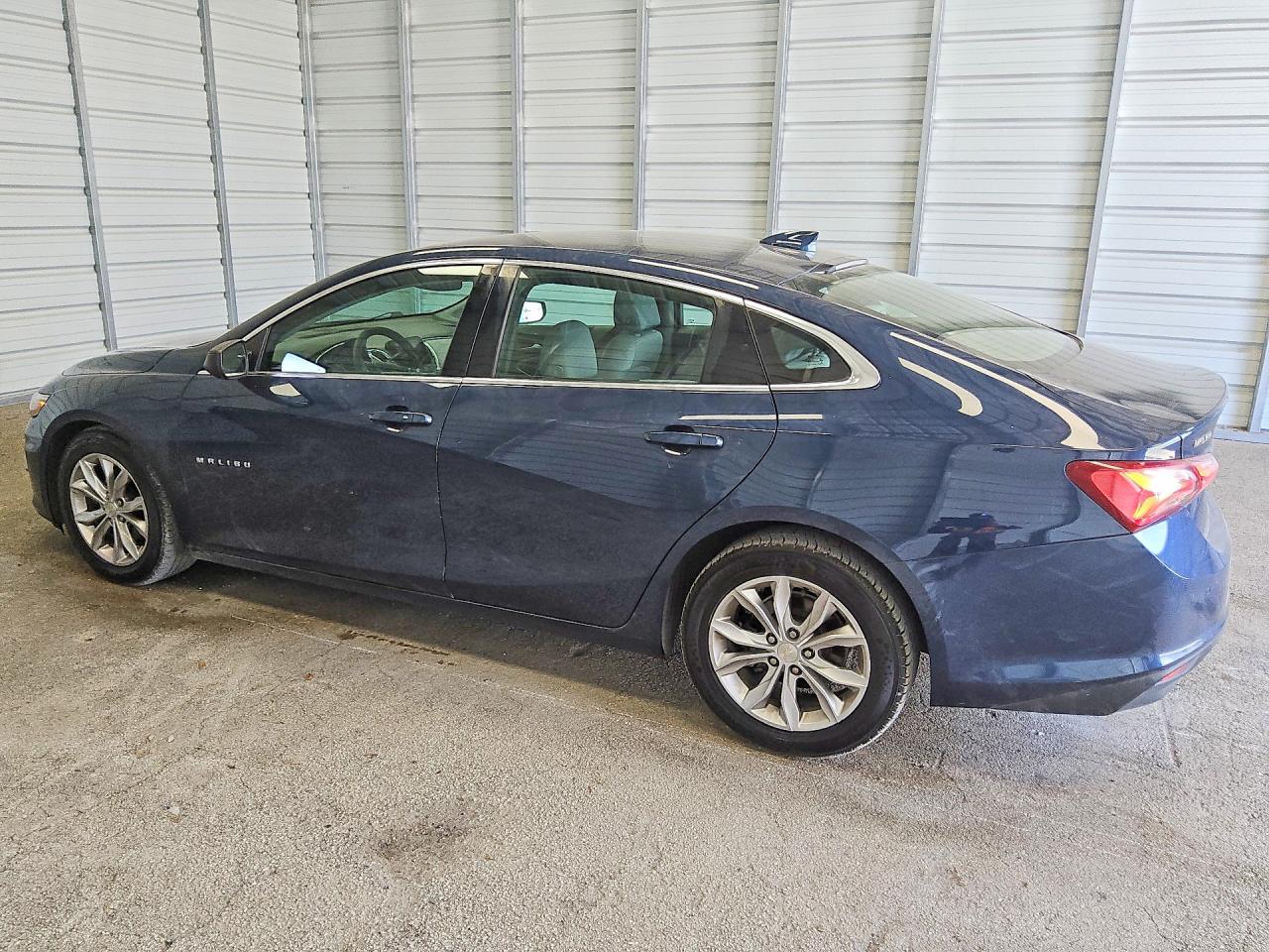 2021 CHEVROLET MALIBU LT — снимка 2