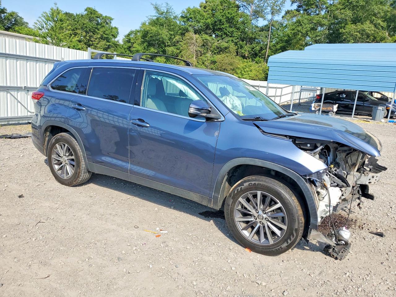 2019 TOYOTA HIGHLANDER XLE — снимка 4