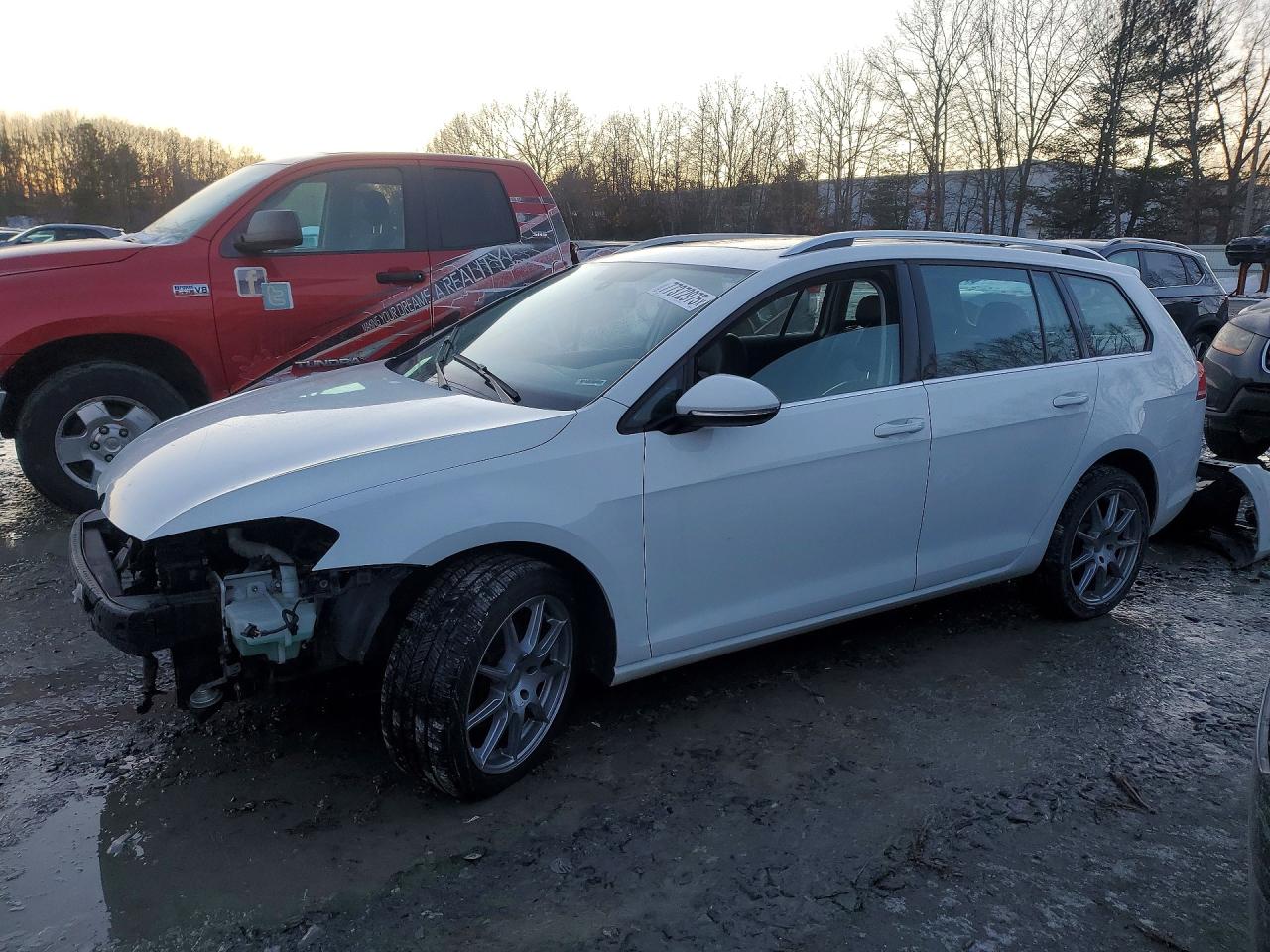 2015 VOLKSWAGEN GOLF SPORTWAGEN S