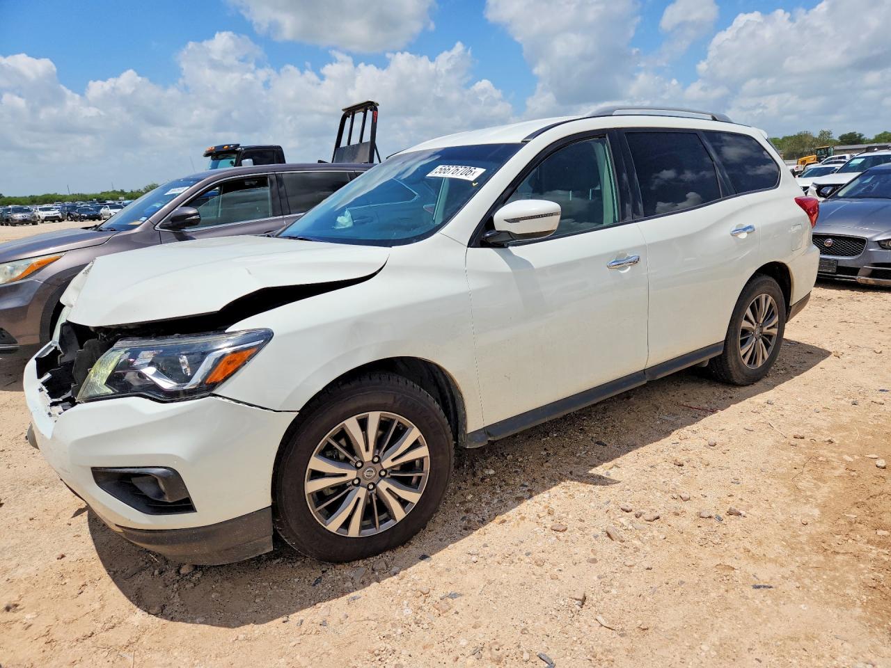 2018 NISSAN PATHFINDER SV