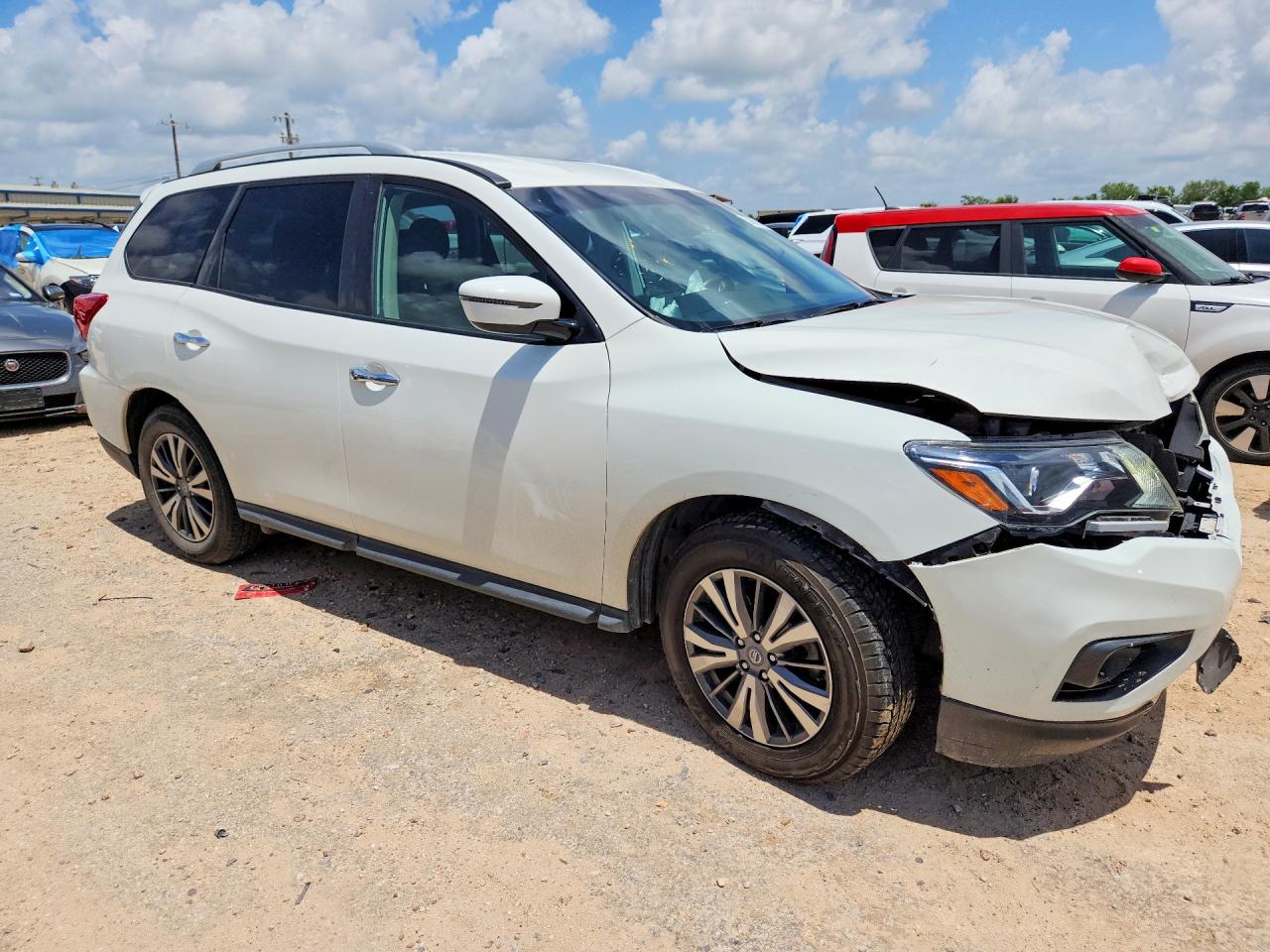 2018 NISSAN PATHFINDER SV — снимка 4