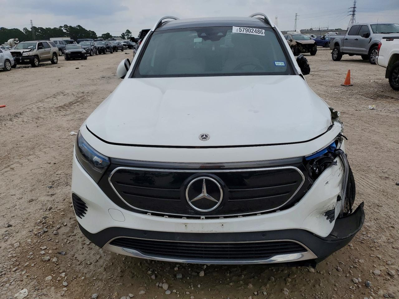 2023 MERCEDES-BENZ EQB 300 4MATIC — снимка 5