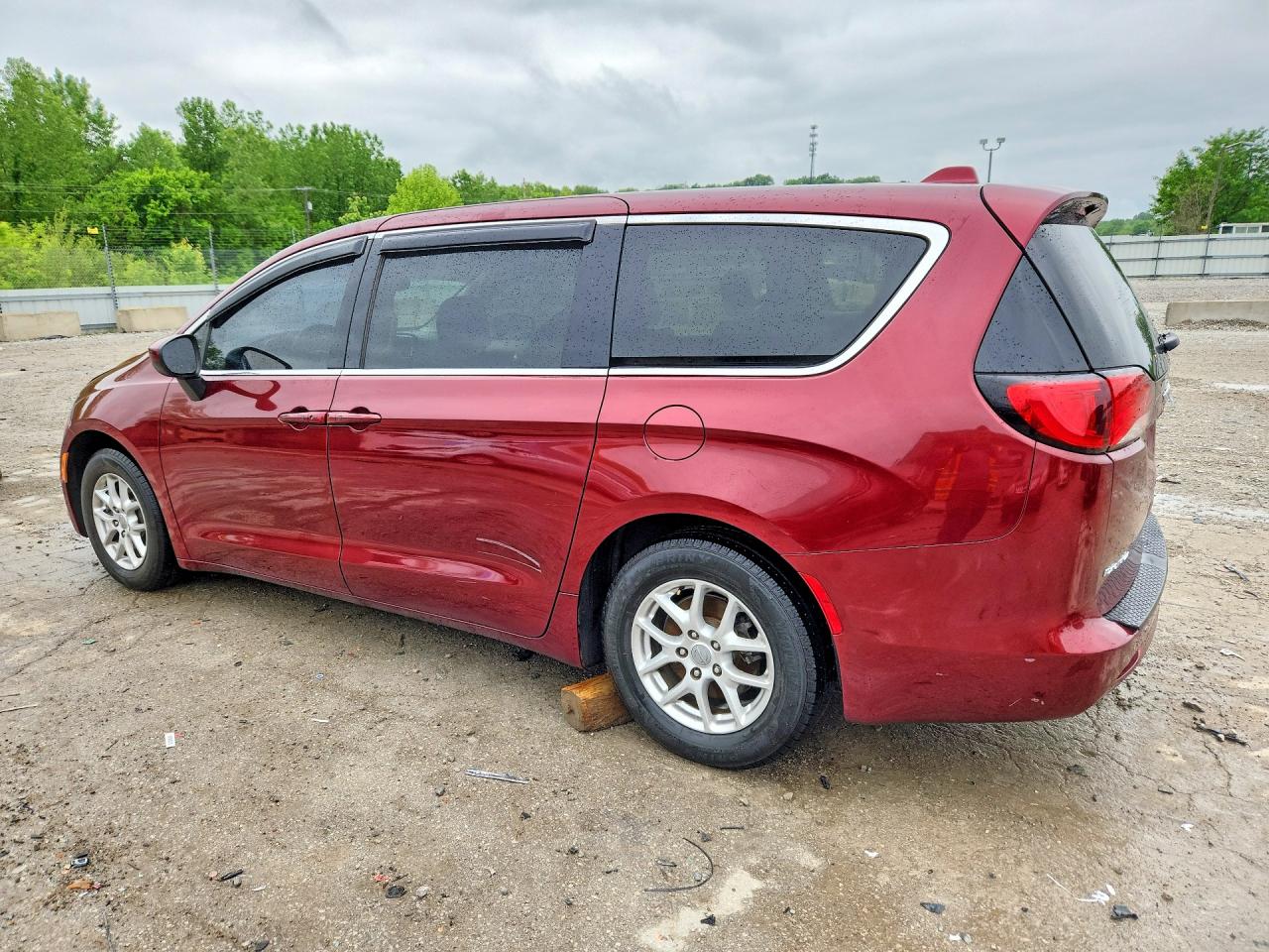 2017 CHRYSLER PACIFICA TOURING — снимка 2