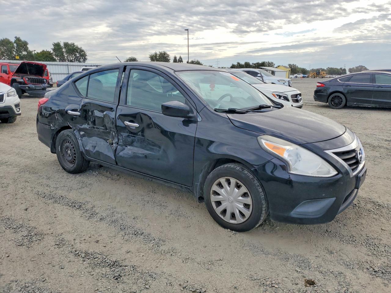 2016 NISSAN VERSA 1.6 SV — снимка 4