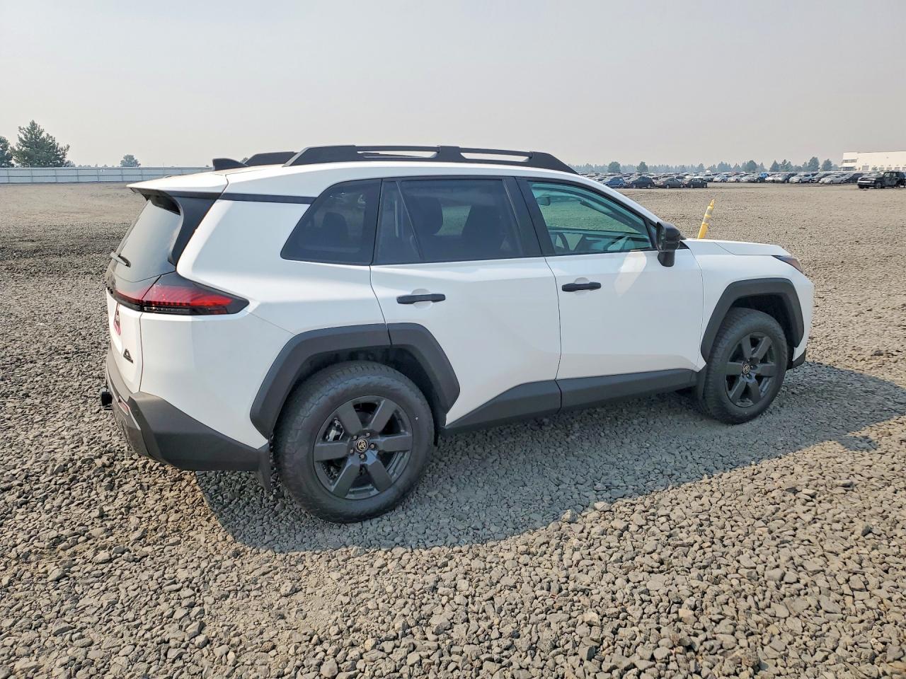 2026 TOYOTA RAV4 WOODLAND — снимка 3