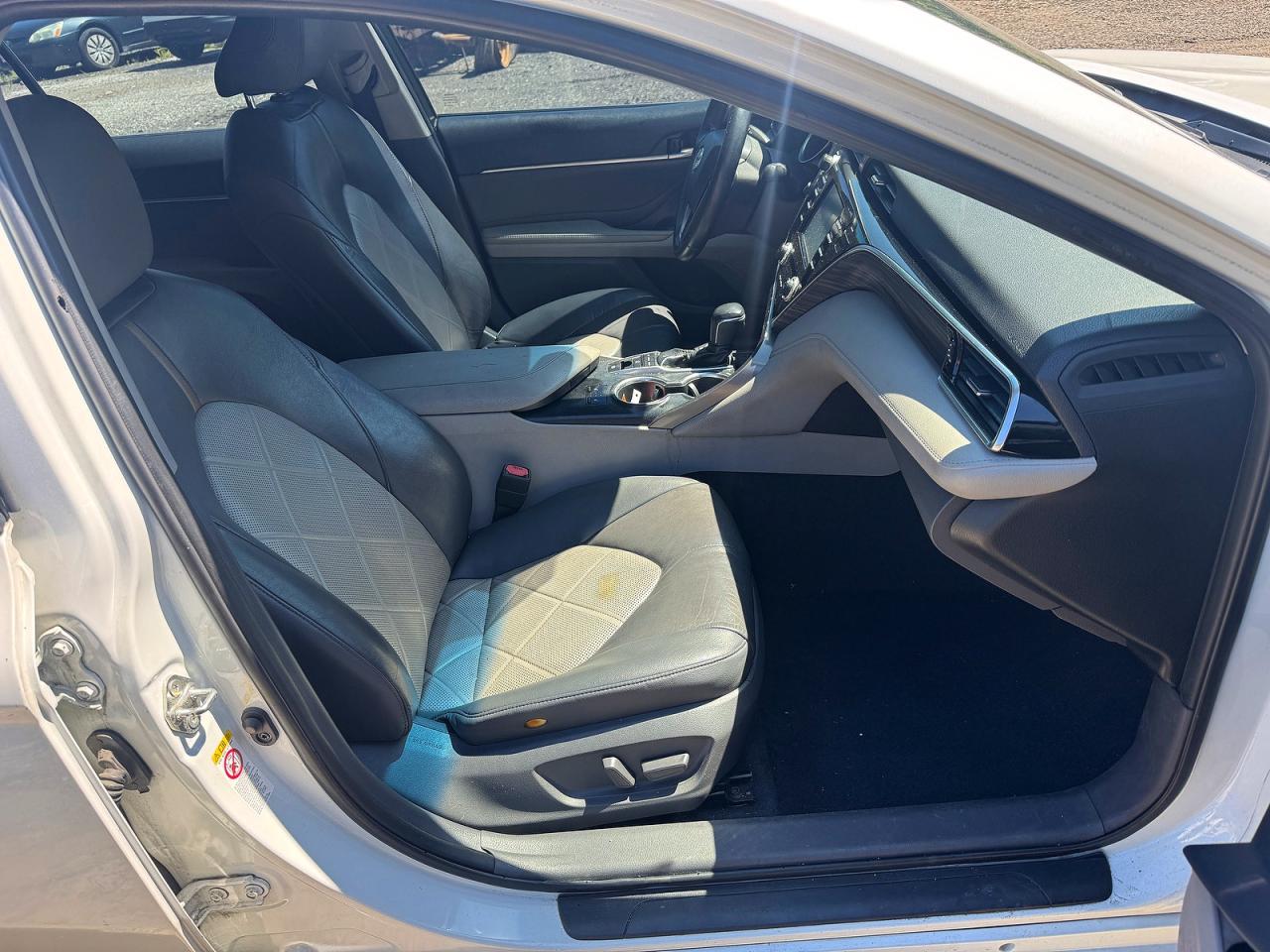 2018 TOYOTA CAMRY XLE — снимка 5
