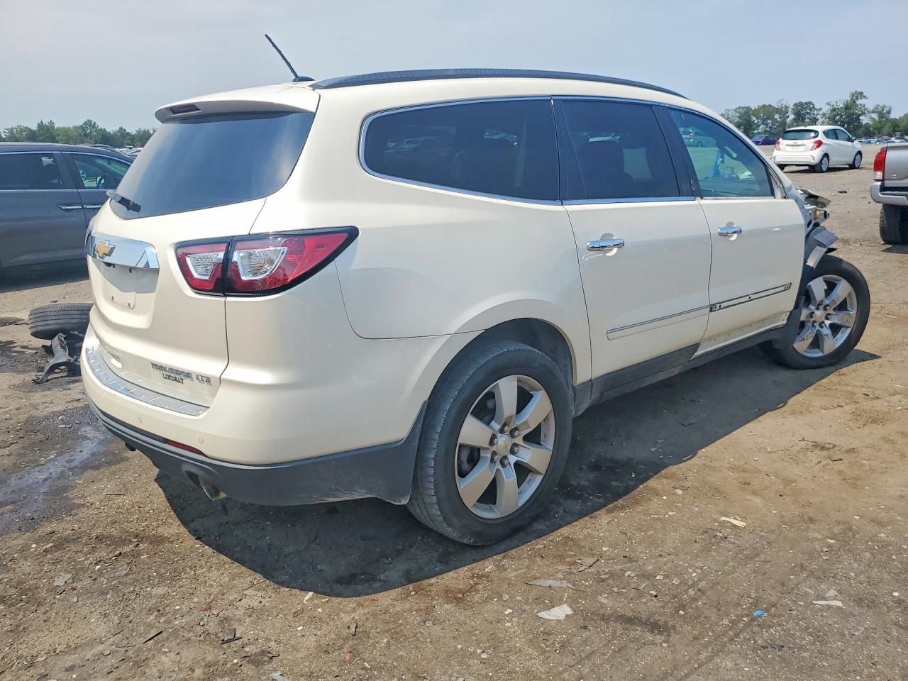 2015 CHEVROLET TRAVERSE LTZ — снимка 3