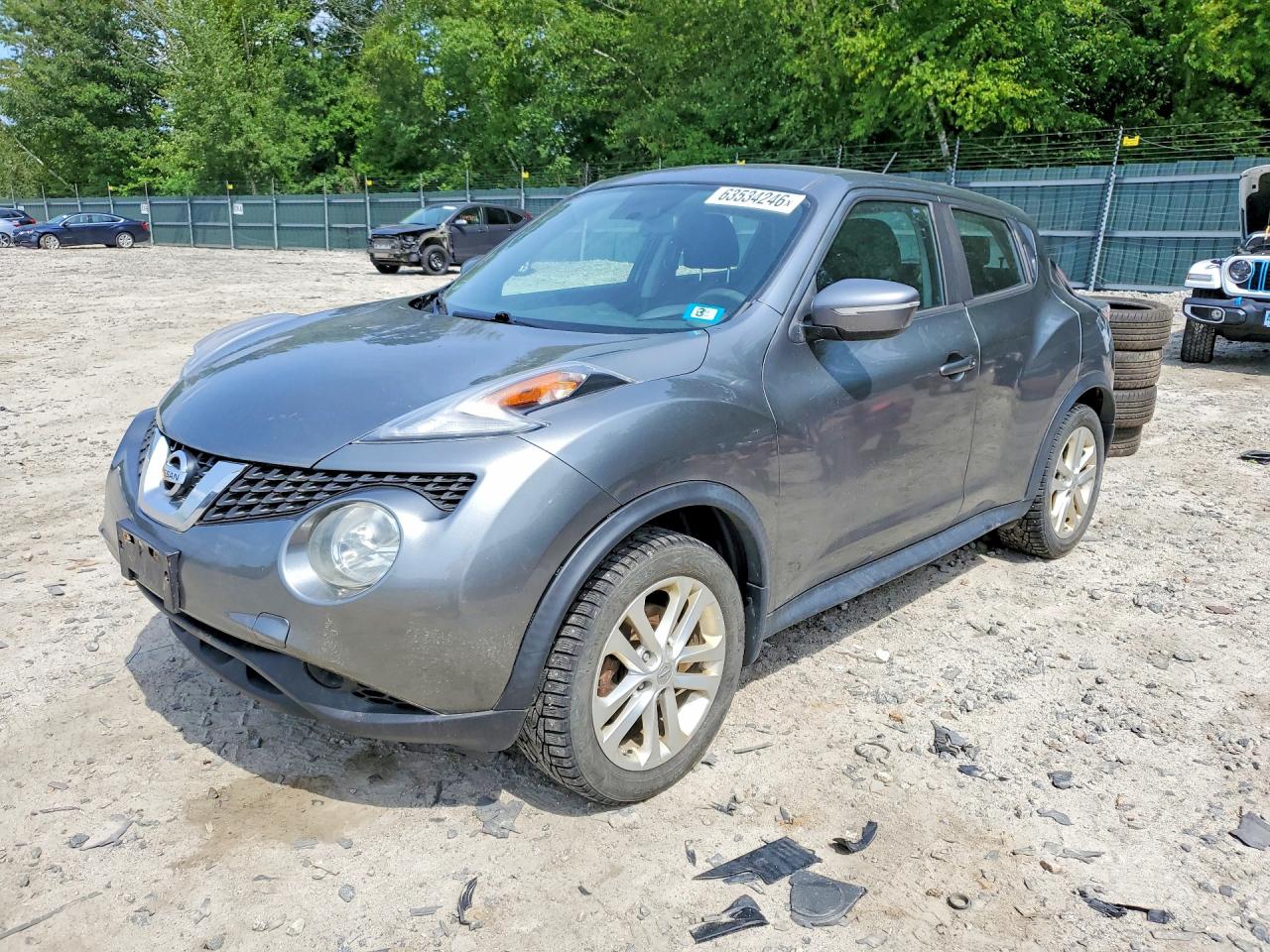 2015 NISSAN JUKE S