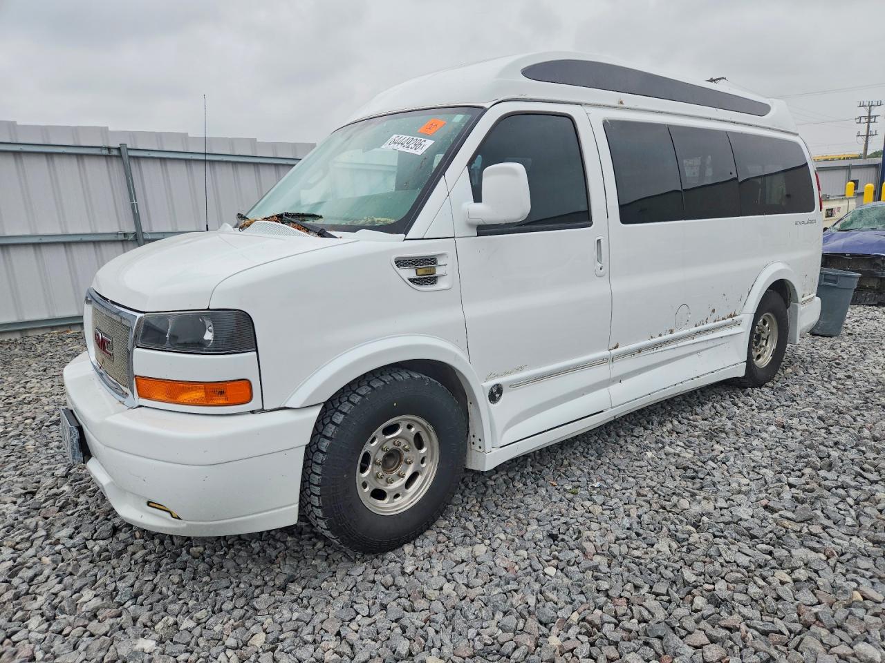 2017 GMC SAVANA G2500