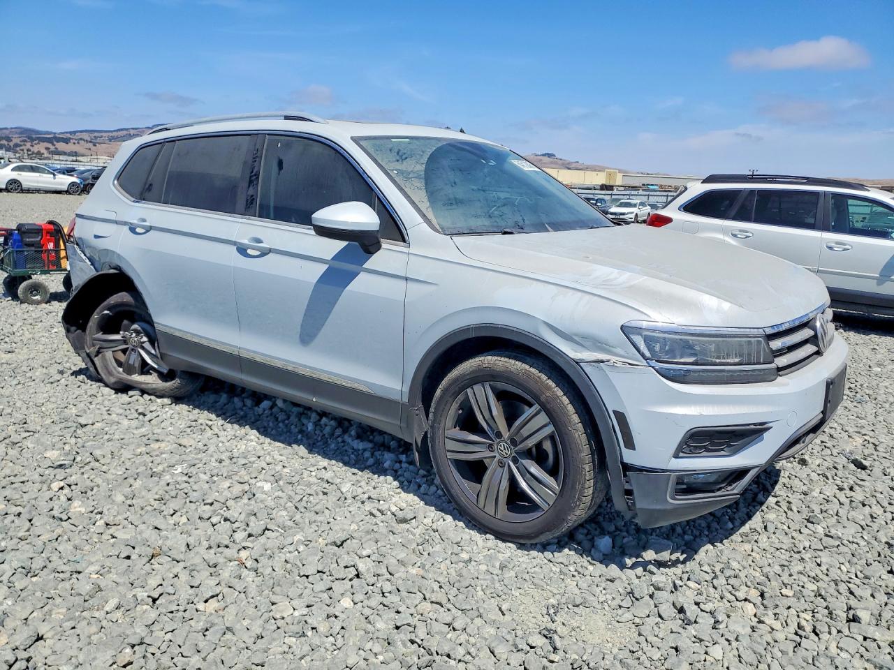 2018 VOLKSWAGEN TIGUAN SEL PREMIUM — снимка 4