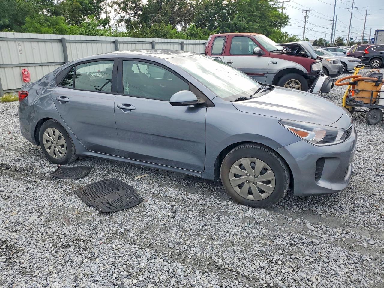 2019 KIA RIO S — снимка 4
