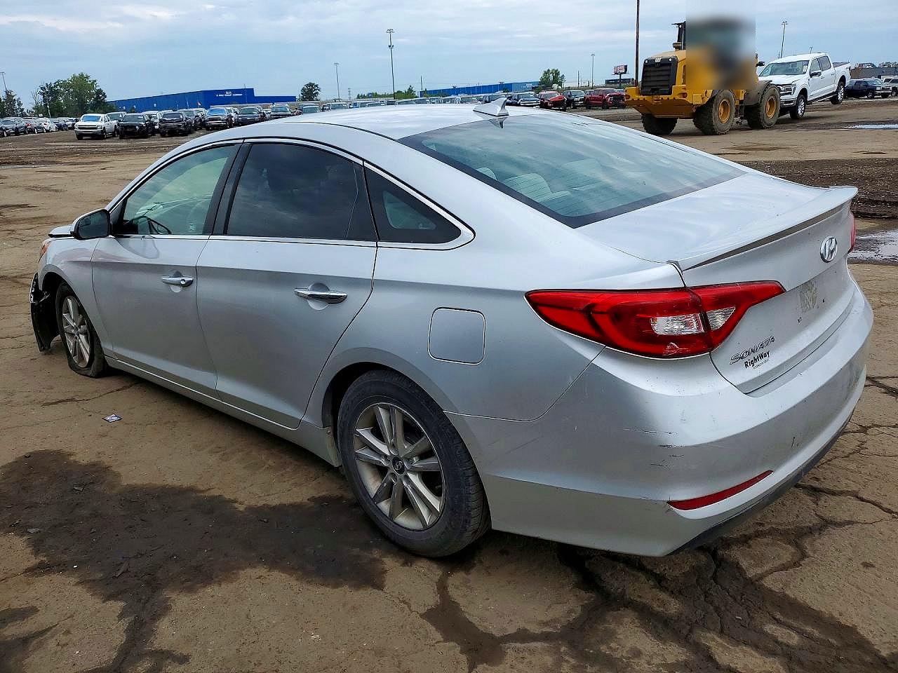 2017 HYUNDAI SONATA SE — снимка 2