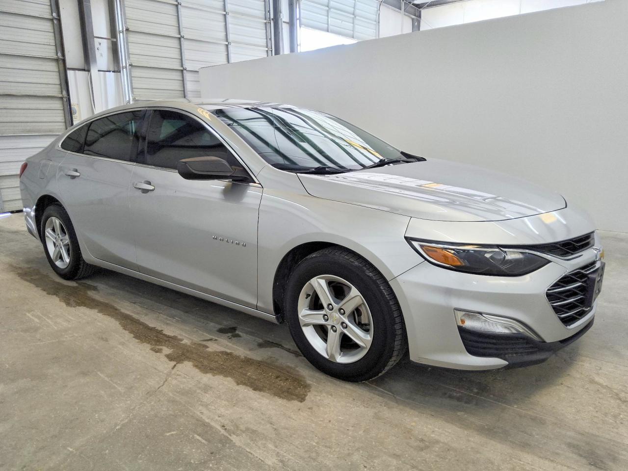 2020 CHEVROLET MALIBU LS — снимка 4