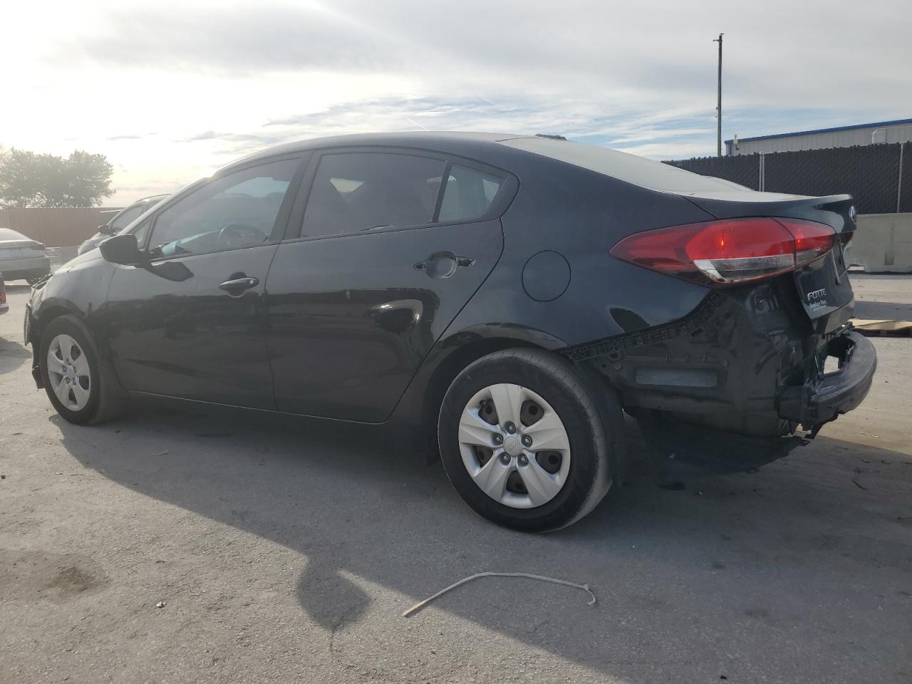 2018 KIA FORTE LX — снимка 2