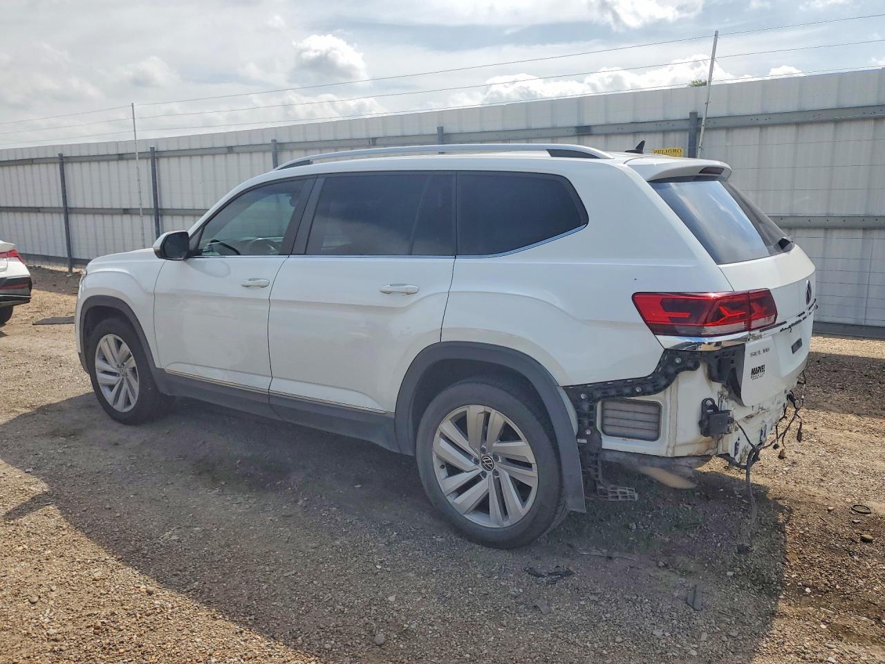 2021 VOLKSWAGEN ATLAS SEL — снимка 2