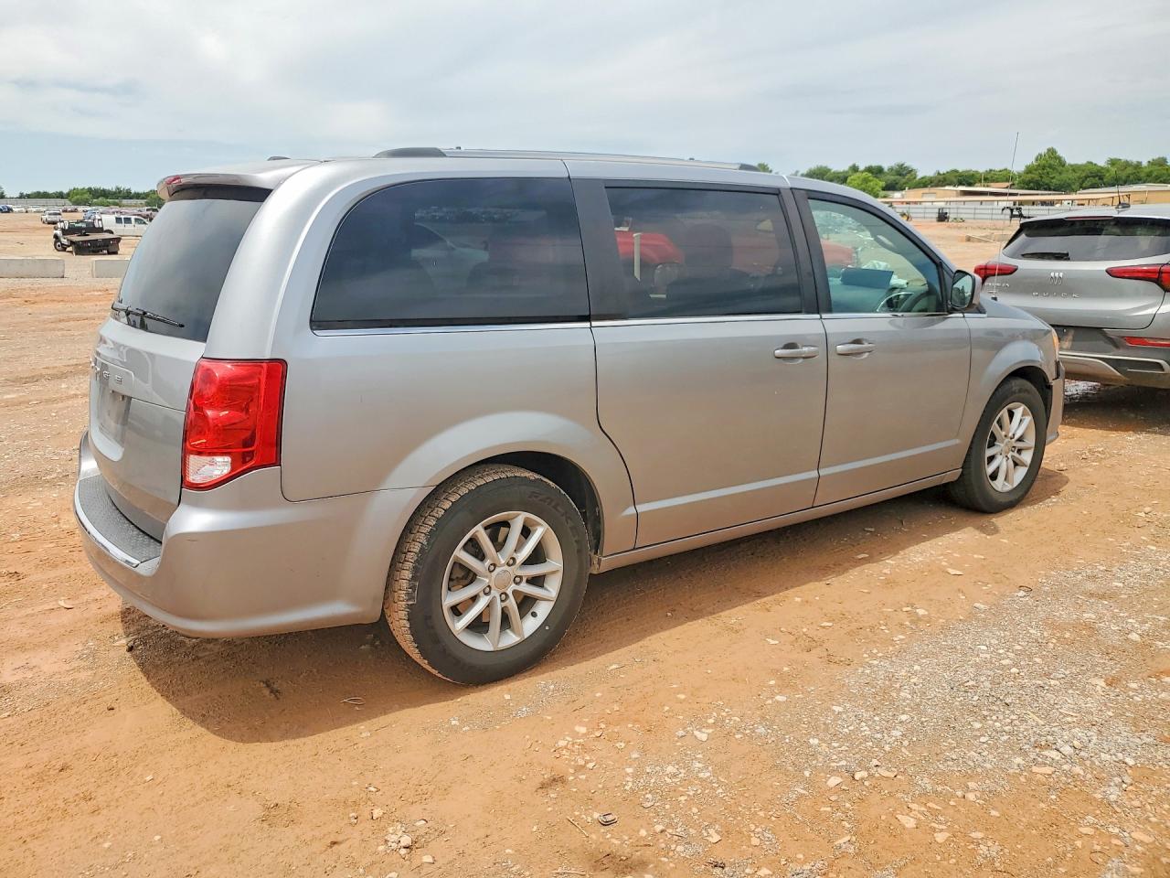 2019 DODGE GRAND CARAVAN SXT — снимка 3